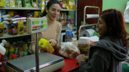 Centro de Almaceneros de Córdoba: Se profundizó un 28% la caída del consumo durante febrero