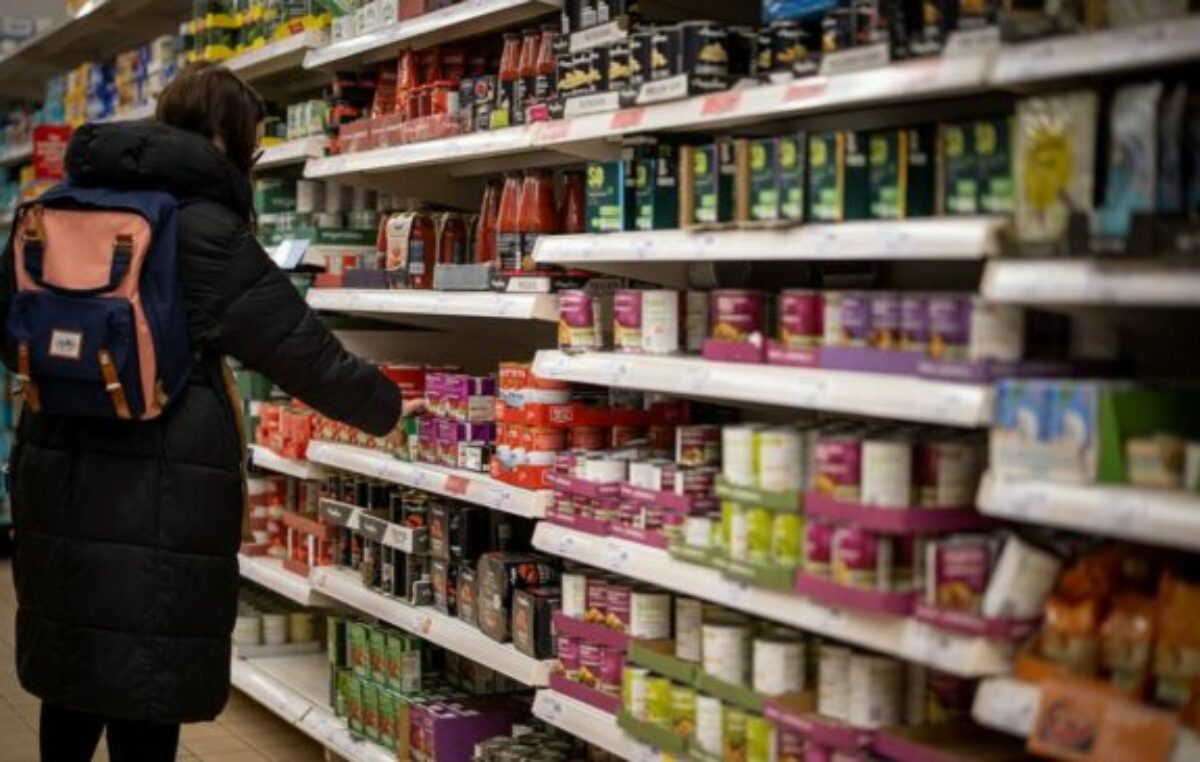 Reino Unido enfrenta una recesión a pesar de esfuerzos por combatir la inflación