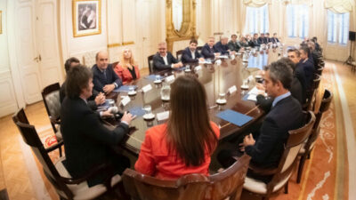 Diálogo, distancia o judicialización: gobernadores analizan cómo resistir los recortes de Milei