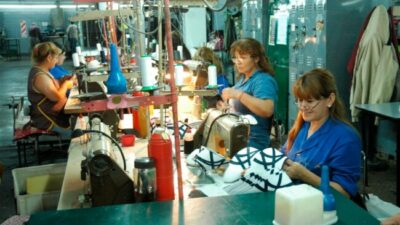 Argentina tiene el salario mínimo en dólares más bajo de la región