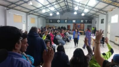 Asamblea del SOEM Río Turbio: Trabajadores municipales aprobaron el 48 %