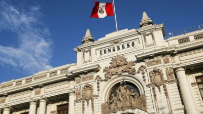El Congreso de Perú ratifica el retorno de la bicameralidad, pese al rechazo masivo de la sociedad