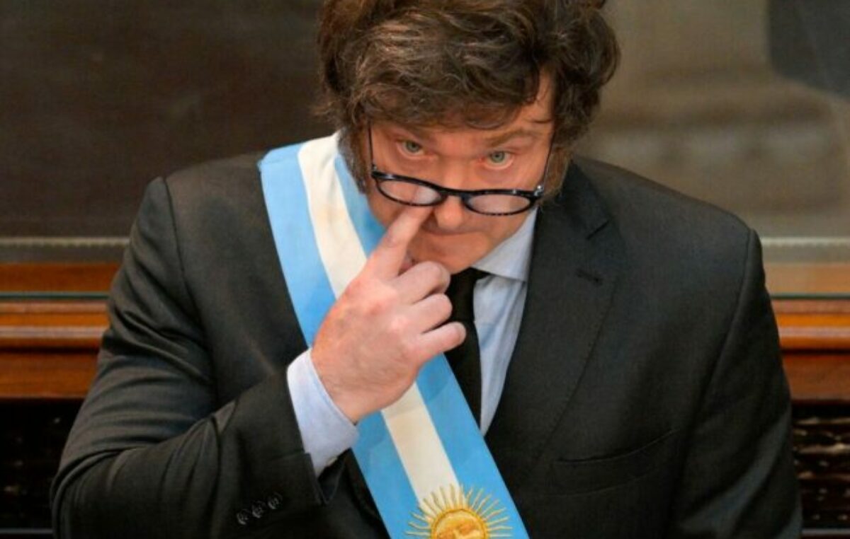 Ante un animal desconocido, como dijo Milei