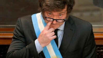 Ante un animal desconocido, como dijo Milei