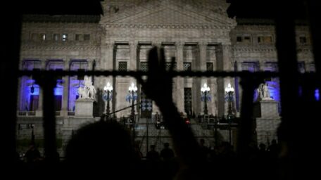 Los sonidos del silencio y la cuestión moral