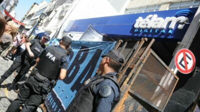 Télam: prohibición de volver a trabajar y plan de «retiros voluntarios»