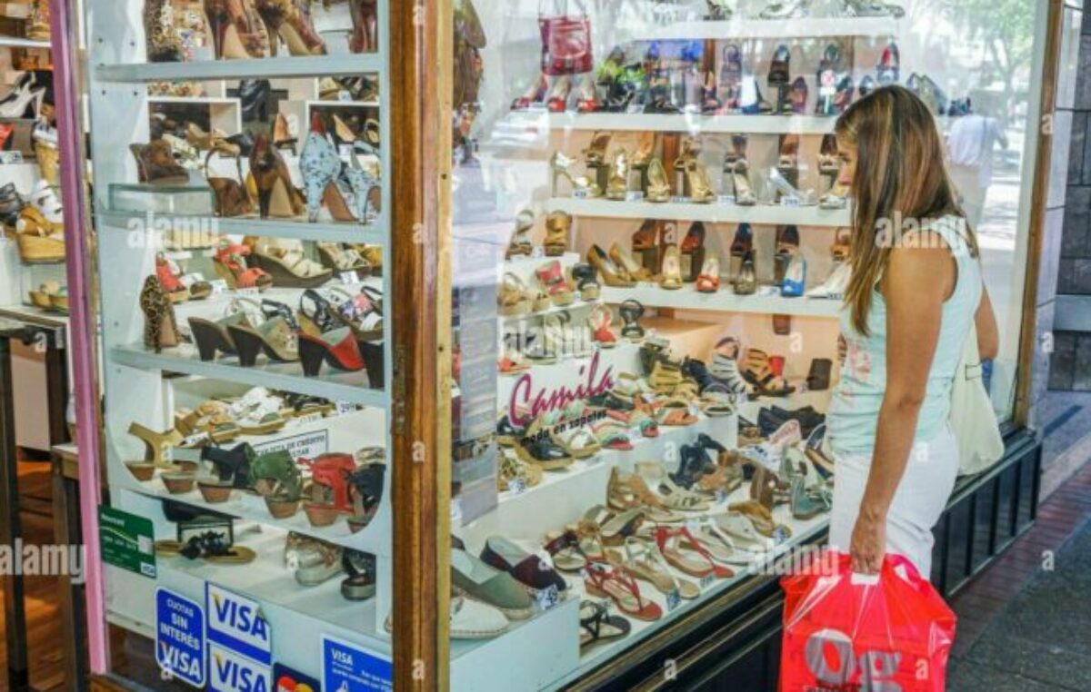 Drástica caída del consumo en Mendoza: las zapaterías sufrieron un 36,5% de caída interanual