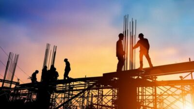 Por el freno a la actividad cae el empleo registrado y la construcción lidera el ranking de despidos
