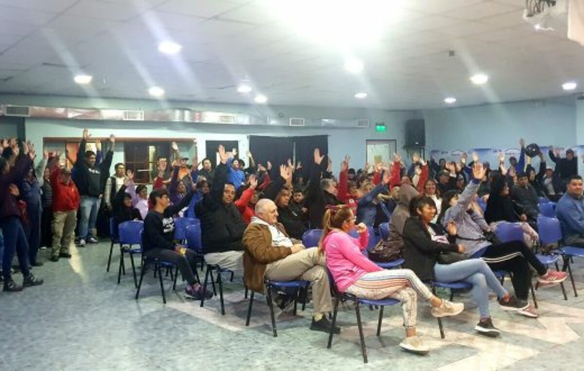 Trabajadores municipales de elaboraron una contrapropuesta salarial para el municipio de Esquel