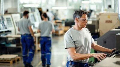 Por la recesión, es prácticamente nula la demanda laboral: casi ninguna empresa busca empleados