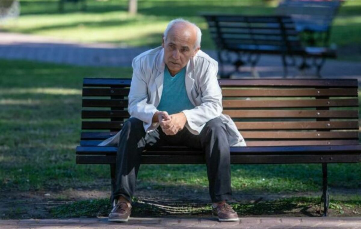 Consultores contradicen a Milei: el 35% del ajuste del gasto público recayó en los jubilados