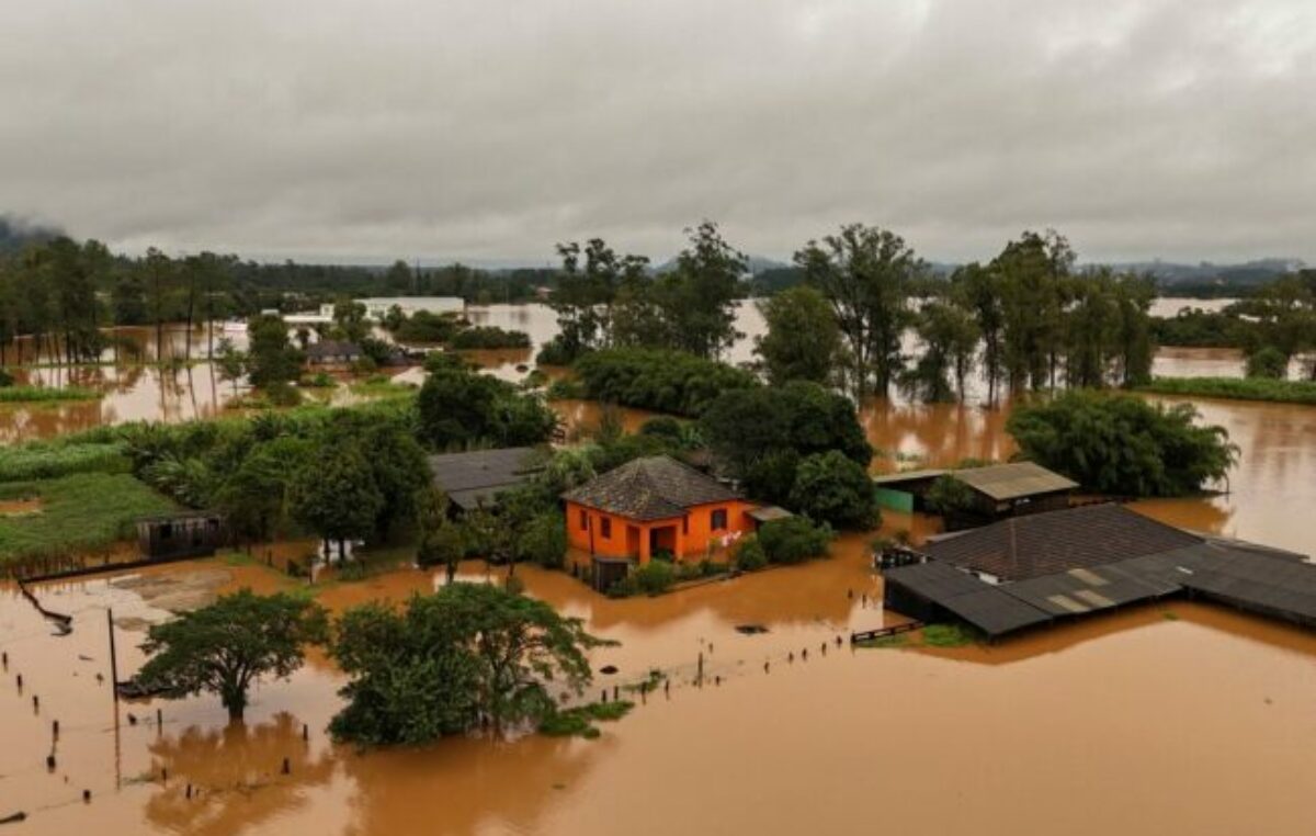 Lula dijo que las inundaciones en el sur de Brasil son una «factura que pasa el planeta»