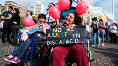 Preocupación nacional por aumentos y desregulaciones para la salud de discapacitados
