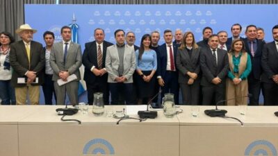 Intendente de Neuquén: «Es muy fácil con la nuestra tener un boleto de colectivo de $250 en el AMBA»