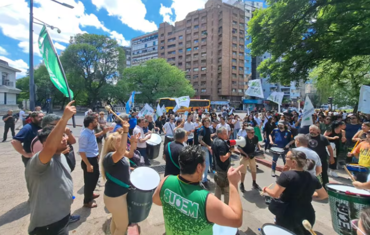 Córdoba: Según el Suoem, los salarios municipales perdieron un 18% su valor real y arrastran cinco meses de atraso