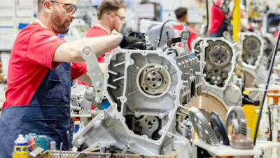 Sector industrial: se perdieron 126 mil puestos de trabajo y cerraron más de 2300 empresas en el último año