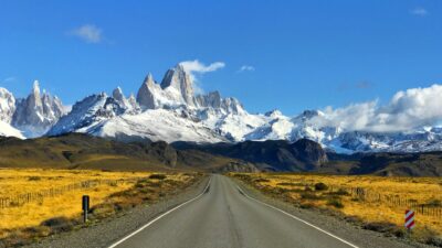 Las mejores rutas y destinos para disfrutar de un verano inolvidable en Argentina