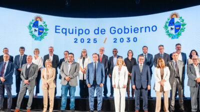 Uruguay: Yamandú Orsi presentó al gabinete que asumirá el próximo 1° de marzo