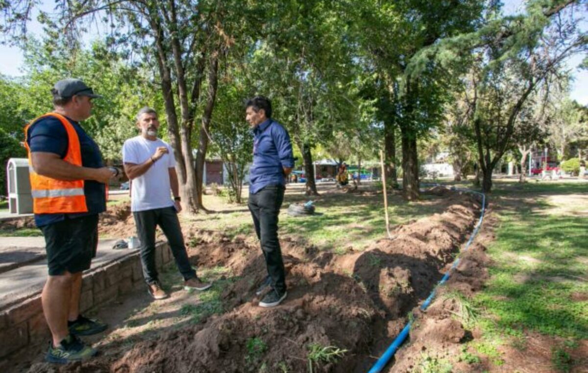 Gestión inteligente del agua: nuevo sistema de riego tecnificado y por aspersión en los espacios verdes de Mendoza
