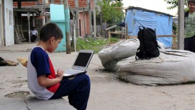 Aislados y desconectados