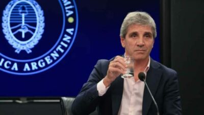 Más impuesto a las Ganancias y al combustible: con mayor presión sobre trabajadores, el gobierno logró mejorar la recaudación