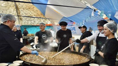 Gran almuerzo popular en Río Grande por el 43° de la Gesta de Malvinas