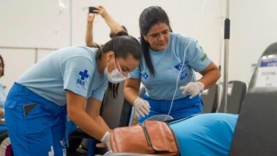 Brasil incorpora 2.200 médicos trabajarán en zonas vulnerables y de difícil acceso.