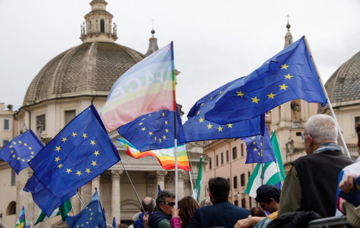 Italia: masiva manifestación de apoyo a la unidad europea