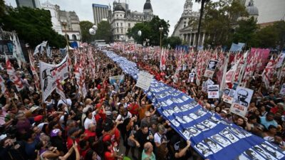 A 49 años del golpe, una multitud renovó su compromiso por la memoria, la verdad y la justicia