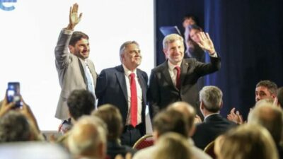 Los gobernadores de la Región Centro expusieron fuertes diferencias con la política económica nacional