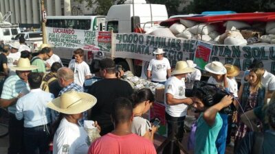 Yerbatazo contra políticas amargas