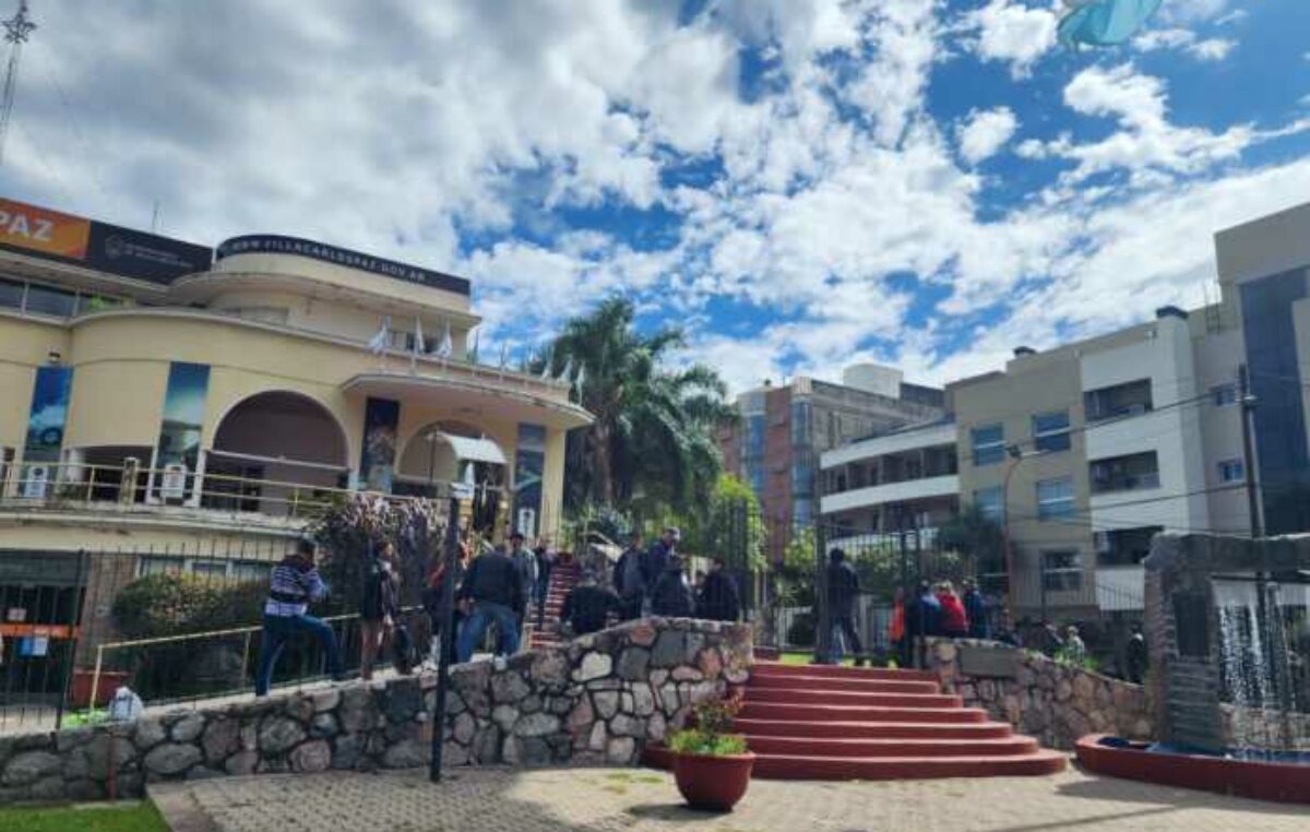 La Municipalidad de Carlos Paz advirtió que no tomará más de 20 empleados de la Coopi para el servicio de cloacas