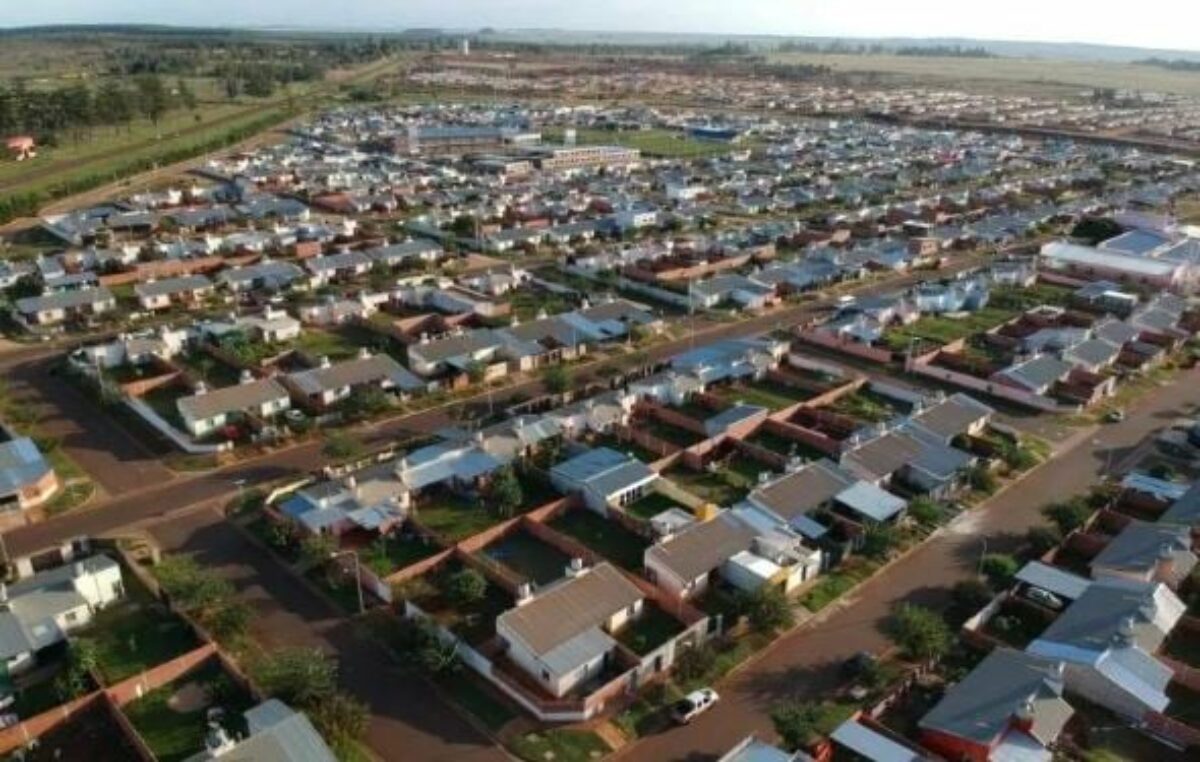 Con fondos propios, Misiones sostiene la política habitacional en contraste con Nación