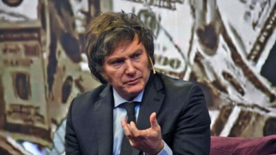 El gran engaño cambiario del gobierno: contiene el dólar con reservas prestadas mientras habla de «mercado libre»