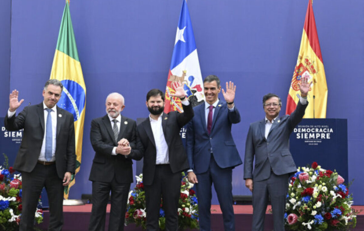 Cumbre de líderes progresistas en Chile en defensa del multilateralismo