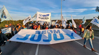 Jujuy: municipales reclaman aumento salarial y enfrentan la persecución de la justicia provincial