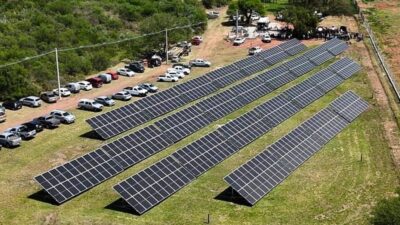 Villa del Dique puso en marcha su primer parque solar comunitario