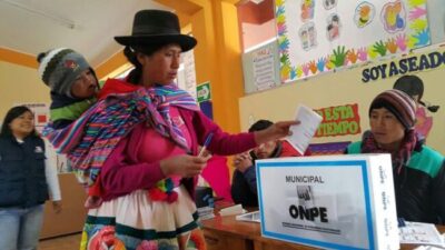 Elecciones en Perú: Siete candidatos competitivos frente a una dispersión récord