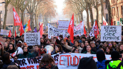 El primer ministro de Francia convocó un gabinete de crisis por la creciente protesta estudiantil