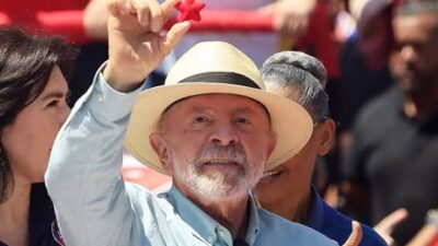 Lula llega con ventaja a la recta final
