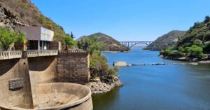 Entre curvas, montañas y agua: un recorrido por dos diques cordobeses