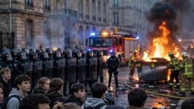 La Policía francesa reprime las protestas por la educación: hay 250 mil manifestantes